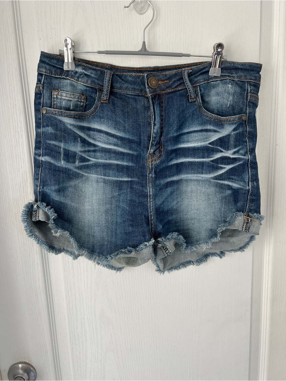 Machine Women's Distressed Frayed Hem Denim Shorts - Blue